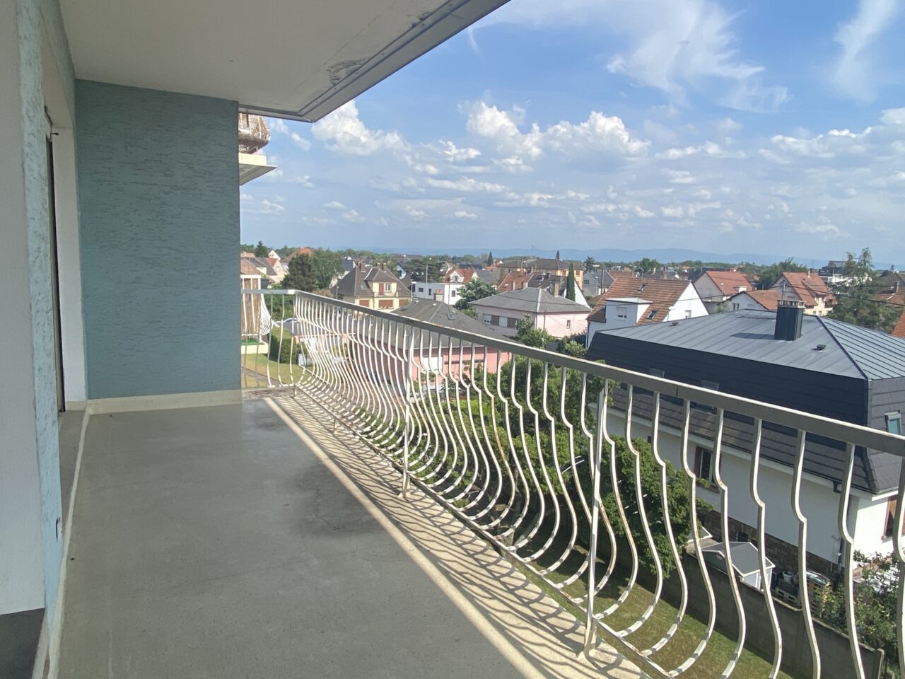 Haguenau, appartement F3, 66m2, terrasse, garage, cave.