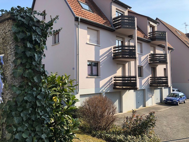 Haguenau, grand 2 pièces de 63m² avec garage double