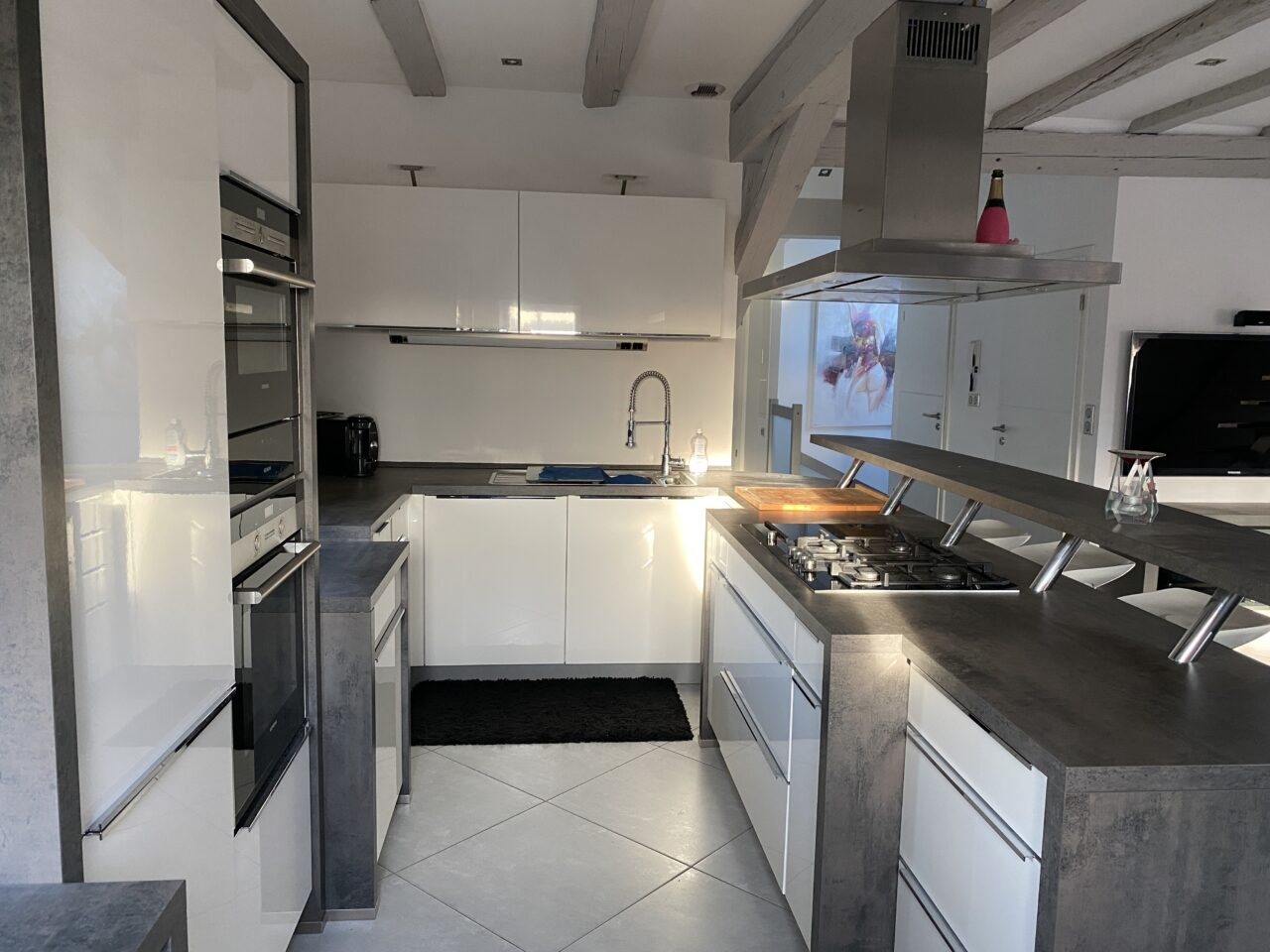 Haguenau très bel appartement 127m2 au sol, dernier étage, prox. halle aux houblons.