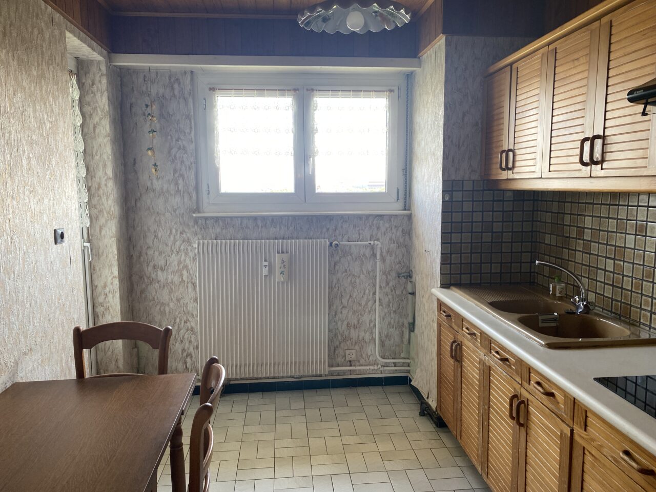 Saverne grand F3 de 84m2, balcon, garage, cave. VIDEO