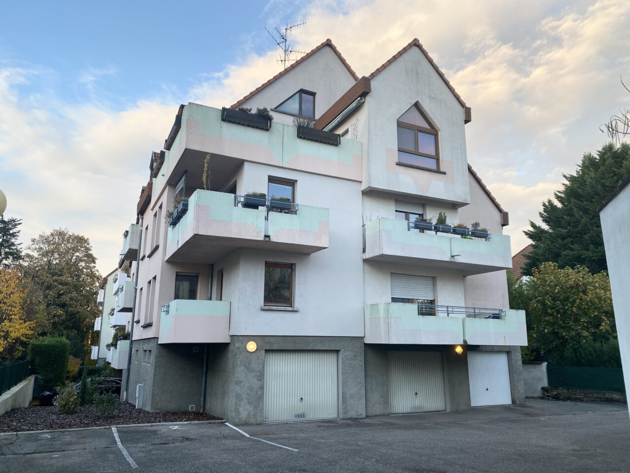 Haguenau grand F3, 74m2, terrasse, garage, parking