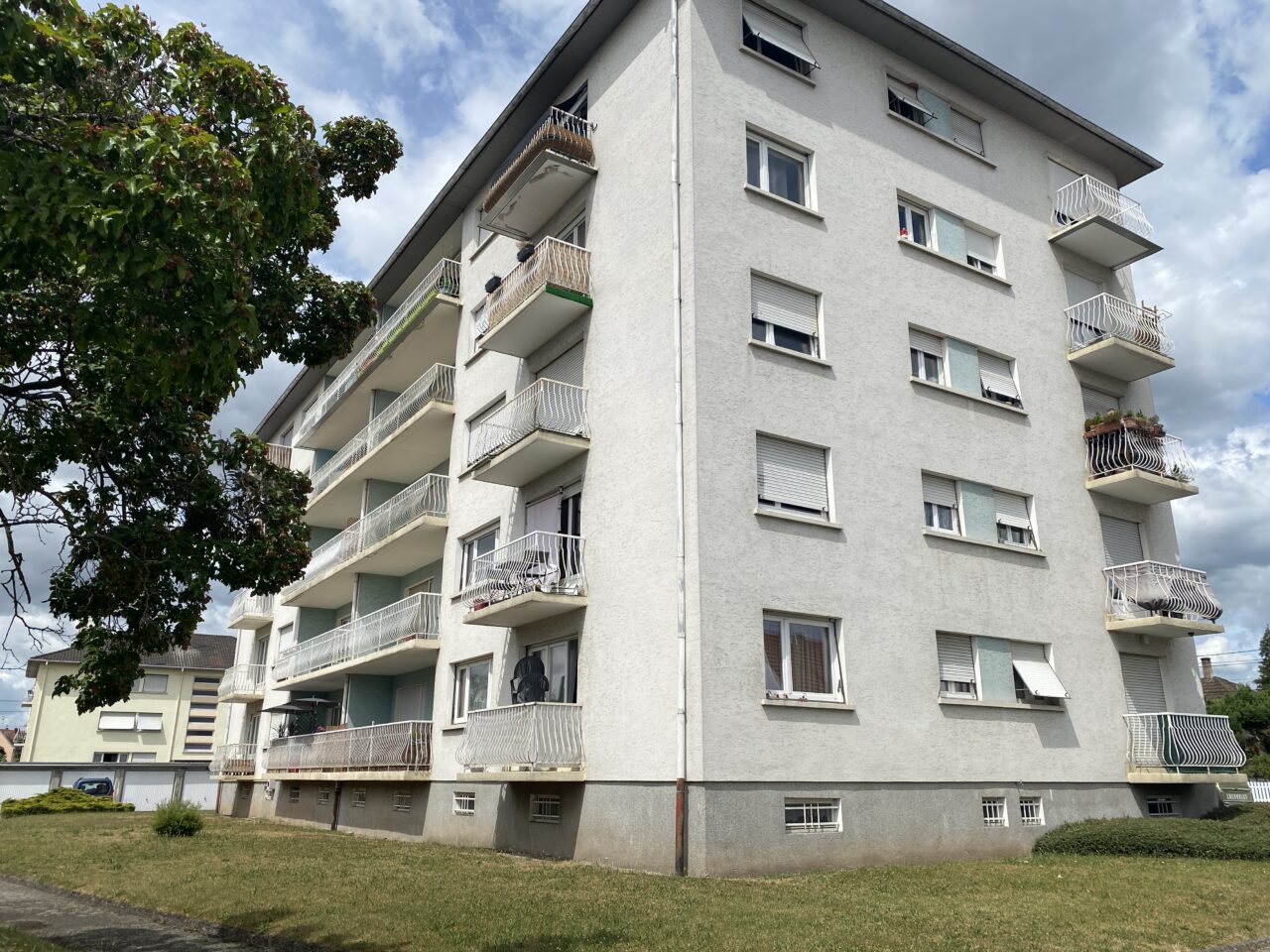 Haguenau, appartement F3, 66m2, terrasse, garage, cave.
