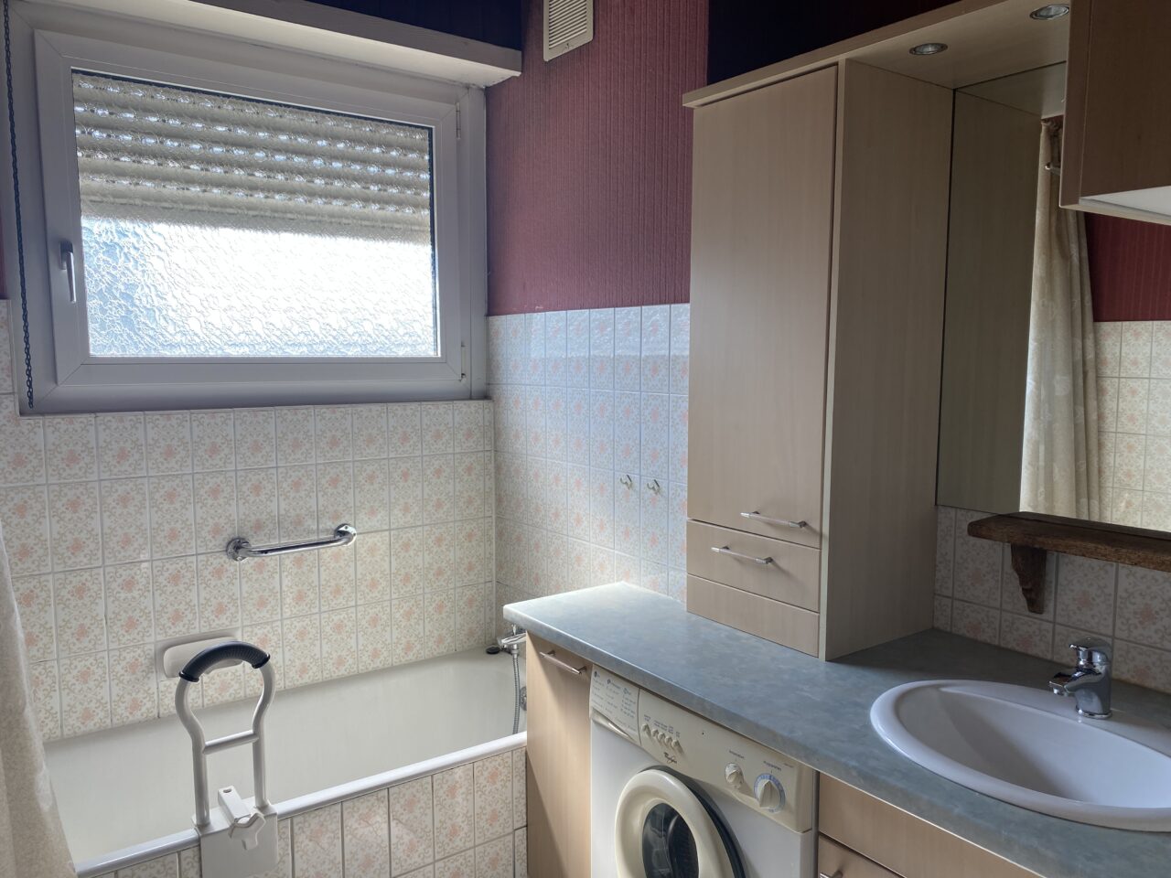 Saverne grand F3 de 84m2, balcon, garage, cave. VIDEO