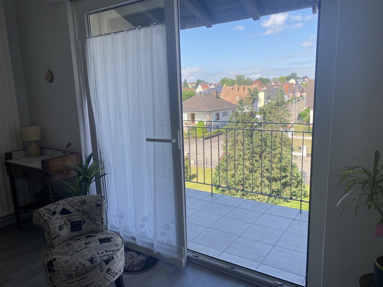 Très beau F2, balcon, garage