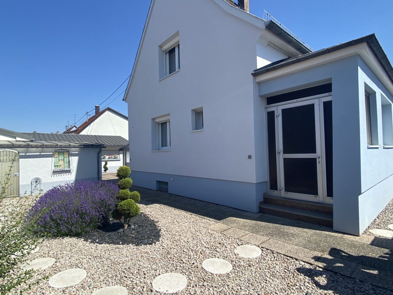 Haguenau maison + logement 2 pc + garage. Grande cour sur 4,53 ares.