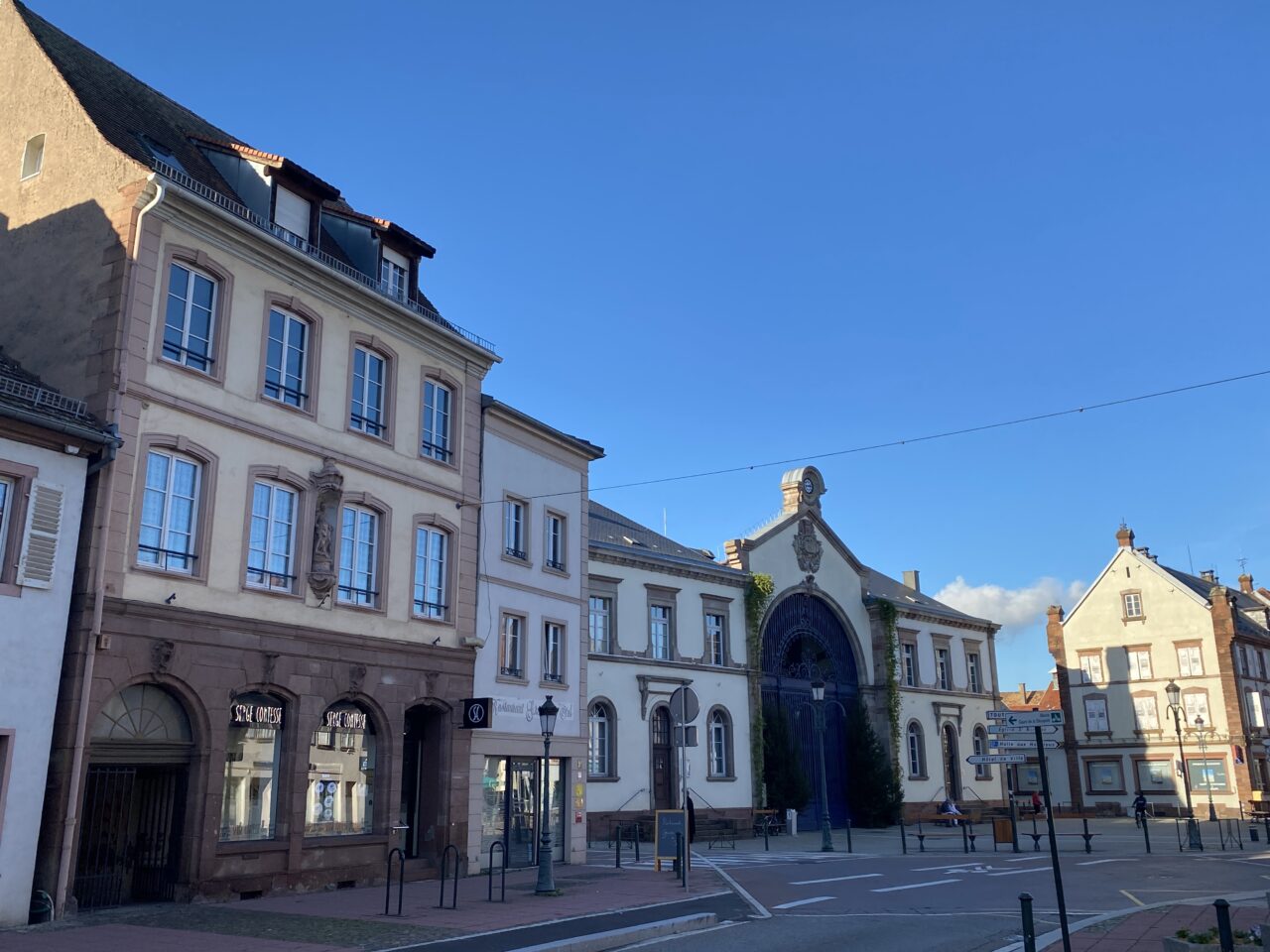 Haguenau très bel appartement 127m2 au sol, dernier étage, prox. halle aux houblons.